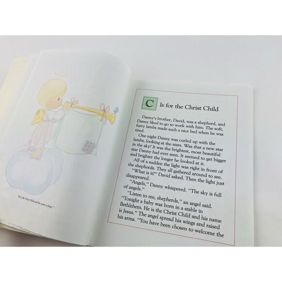 Precious Moments Christmas 9 Stories Celebrate the Season 1990 Golden Book Soft - Picture 5 of 13